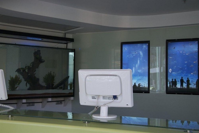 Imagen de los interiores del Hotel Riviera Beachotel. Foto 14