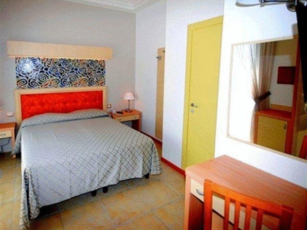 Imagen general del Hotel Riviera, Bellaria-Igea Marina. Foto 3