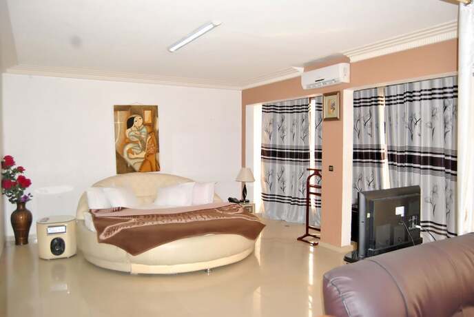 Imagen de la habitación del Hotel Riviera Benin. Foto 15