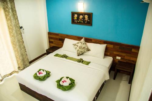 Imagen de la habitación del Hotel Riviera Boutique House. Foto 16