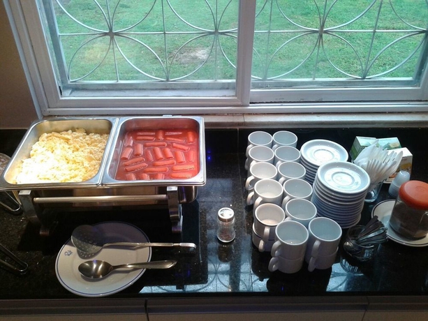 Imagen del bar/restaurante del Hotel Riviera, Brasilia. Foto 2