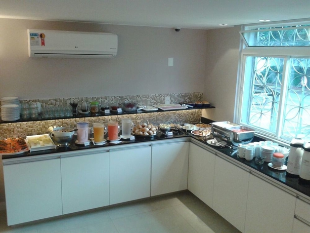 Imagen del bar/restaurante del Hotel Riviera, Brasilia. Foto 7