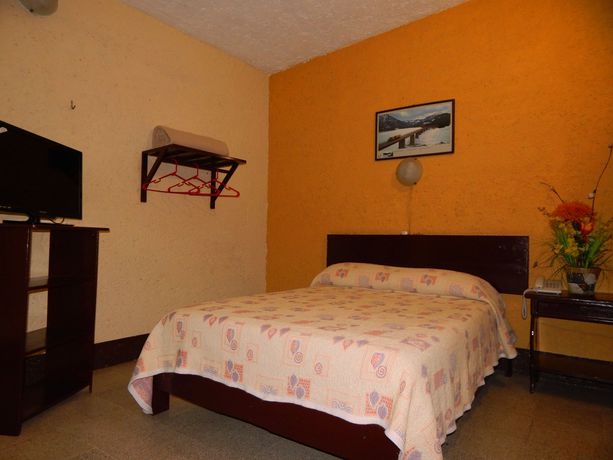 Imagen de la habitación del Hotel Riviera, Ciudad Valles. Foto 6