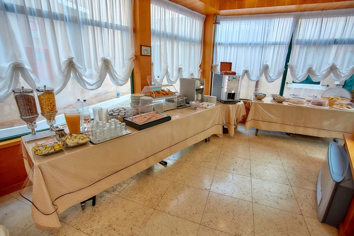 Imagen del bar/restaurante del Hotel Riviera Dei Dogi. Foto 3