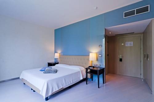 Imagen de la habitación del Hotel Riviera Dei Fiori. Foto 3