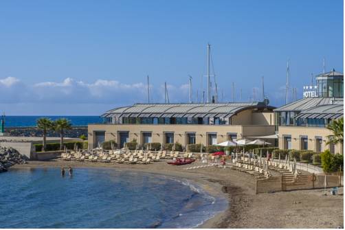 Imagen general del Hotel Riviera Dei Fiori. Foto 1