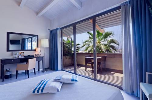 Imagen de la habitación del Hotel Riviera Dei Fiori. Foto 5