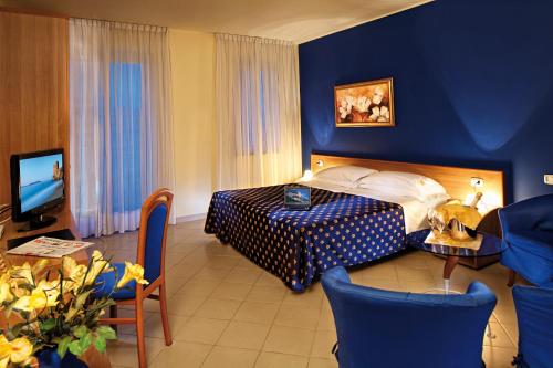 Imagen de la habitación del Hotel Riviera Del Sole. Foto 6
