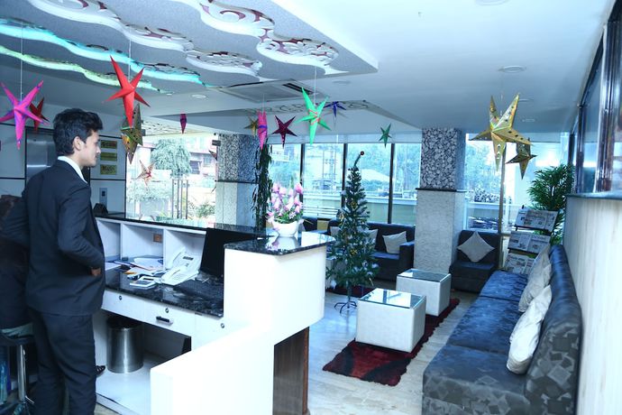 Imagen de los interiores del Hotel Riviera, Dispur. Foto 20