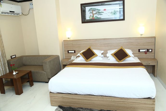 Imagen de la habitación del Hotel Riviera, Dispur. Foto 16