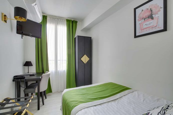 Imagen de la habitación del Hotel Riviera Elysées. Foto 5