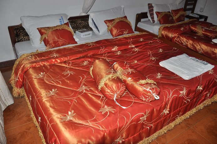 Imagen de la habitación del Hotel Riviera Hoima. Foto 11