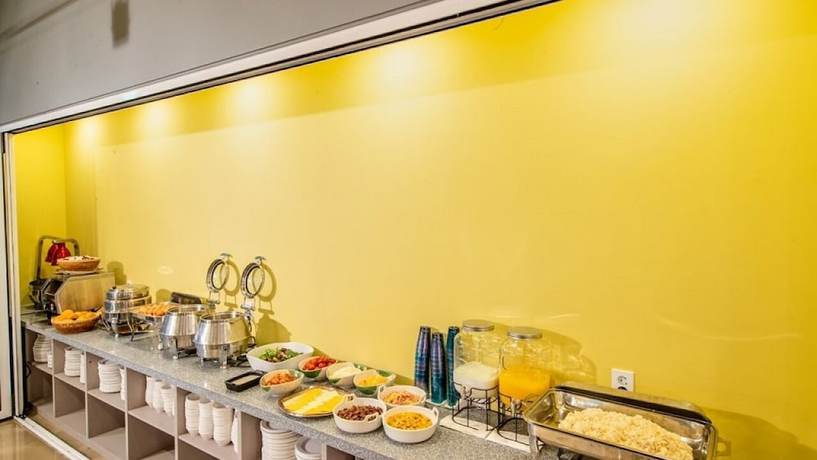Imagen del bar/restaurante del Hotel Riviera Incheon Airport Hotel. Foto 5
