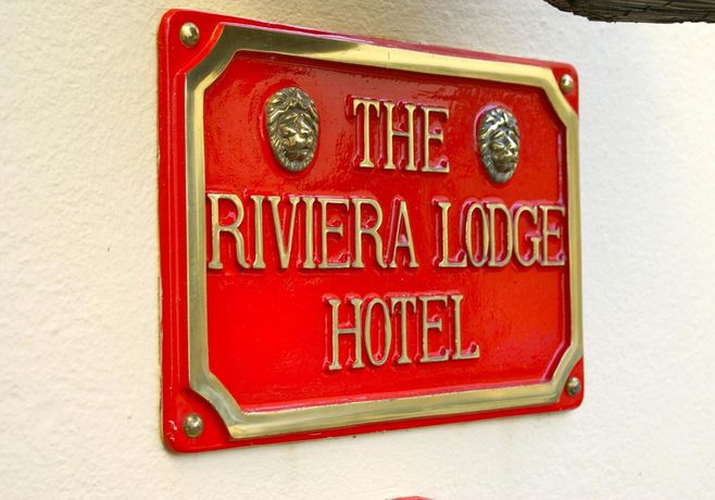 Imagen de los exteriores del Hotel Riviera Lodge. Foto 11