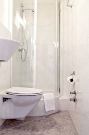 Imagen de la habitación del Hotel Riviera, Ludwigsburg. Foto 9