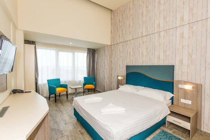 Imagen general del Hotel Riviera, MAMAIA. Foto 13