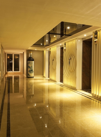 Imagen de los interiores del Hotel Riviera Macau. Foto 16