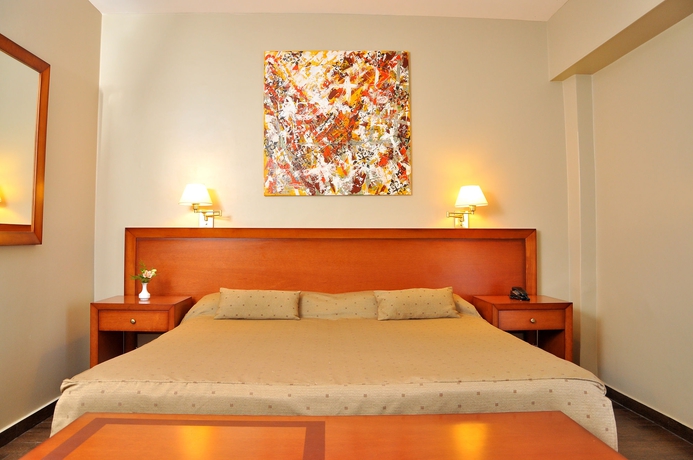 Imagen de la habitación del Hotel Riviera, Mar del Plata. Foto 9