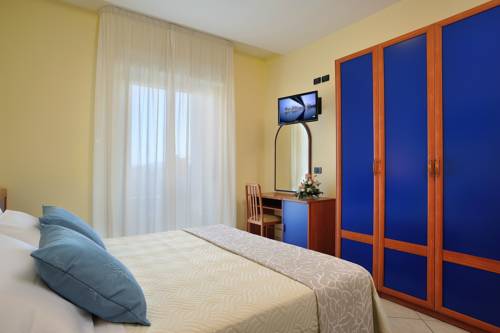 Imagen de la habitación del Hotel Riviera, Misano Adriatico. Foto 6