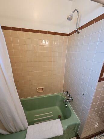 Imagen de la habitación del Hotel Riviera Motel Erie. Foto 12