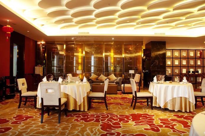 Imagen del bar/restaurante del Hotel Riviera Ningbo. Foto 5