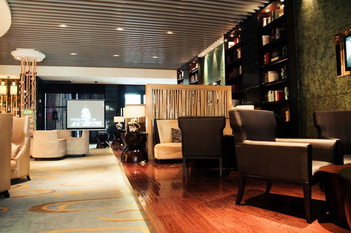 Imagen del bar/restaurante del Hotel Riviera Ningbo. Foto 7