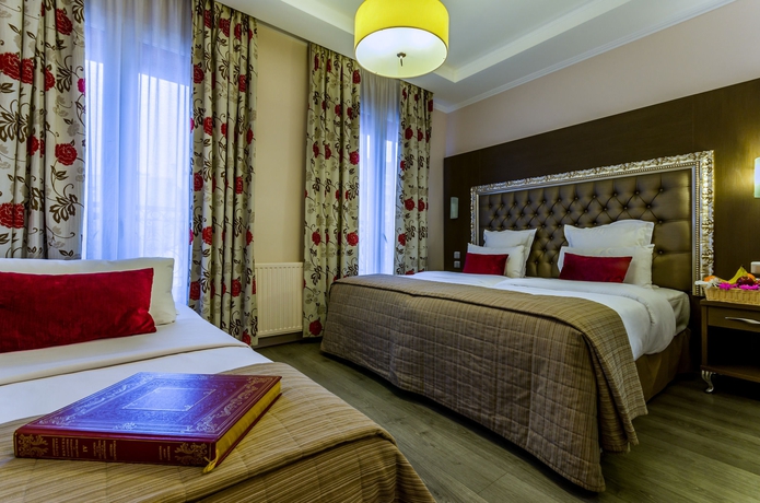 Imagen de la habitación del Hotel Riviera, &Oacute;pera. Foto 6