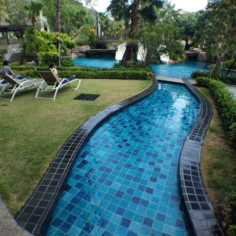 Imagen general del Hotel Riviera Pattaya Beach. Foto 6