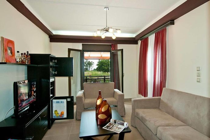 Imagen de la habitación del Hotel Riviera Perdika. Foto 18