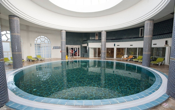 Imagen de la piscina del Hotel Riviera, Port El Kantaoui. Foto 17