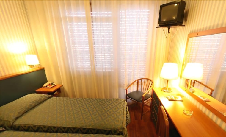 Imagen de la habitación del Hotel Riviera, Pozzuolo Alto. Foto 11