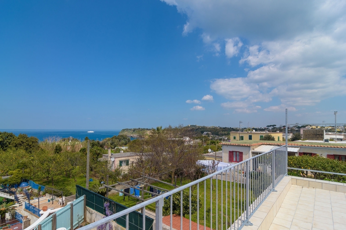 Imagen de la habitación del Hotel Riviera, Procida. Foto 11