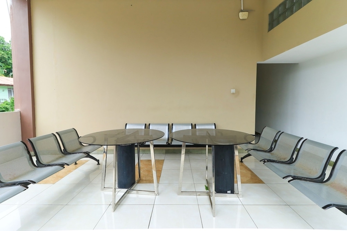 Imagen de los interiores del Hotel Riviera Residence, Balikpapan. Foto 16