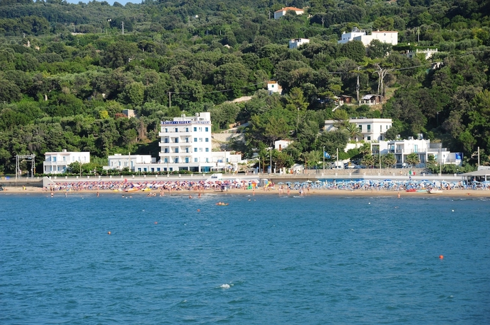 Imagen general del Hotel Riviera Residence. Foto 7