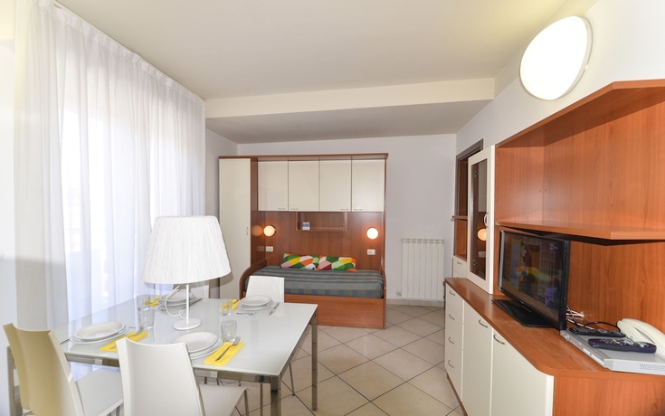 Imagen de la habitación del Hotel Riviera Residence, Rimini. Foto 9