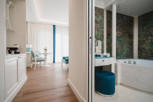 Imagen general del Hotel Riviera Resort, Lignano Sabbiadoro. Foto 1