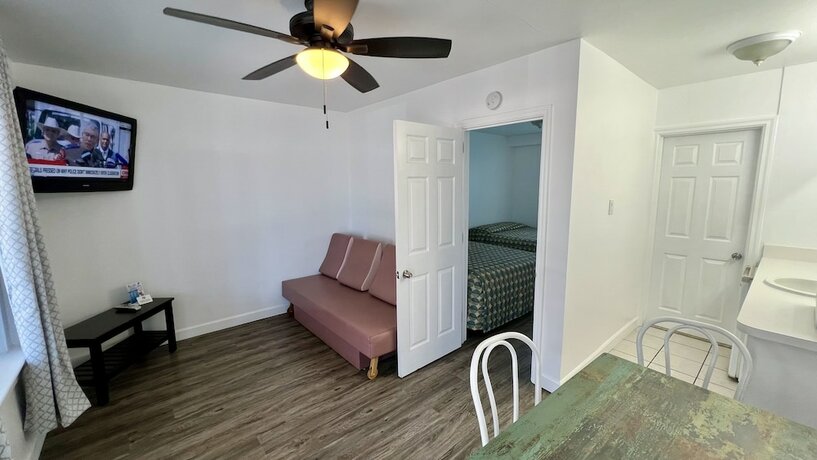 Imagen de la habitación del Hotel Riviera Resorts and Suites. Foto 13