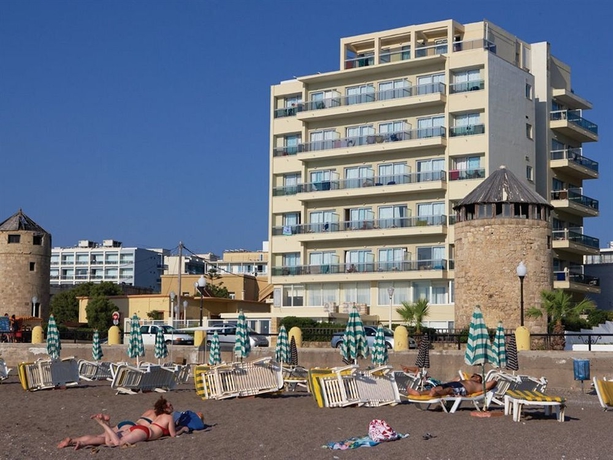 Imagen general del Hotel Riviera, Rodas Town. Foto 2