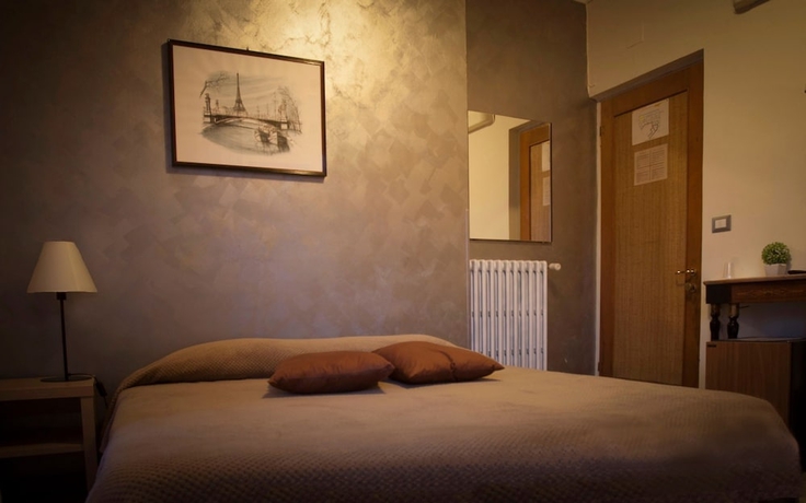 Imagen de la habitación del Hotel Riviera, San Remo. Foto 10