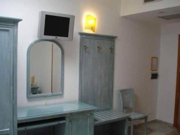 Imagen de la habitación del Hotel Riviera, San Vito Lo Capo. Foto 10