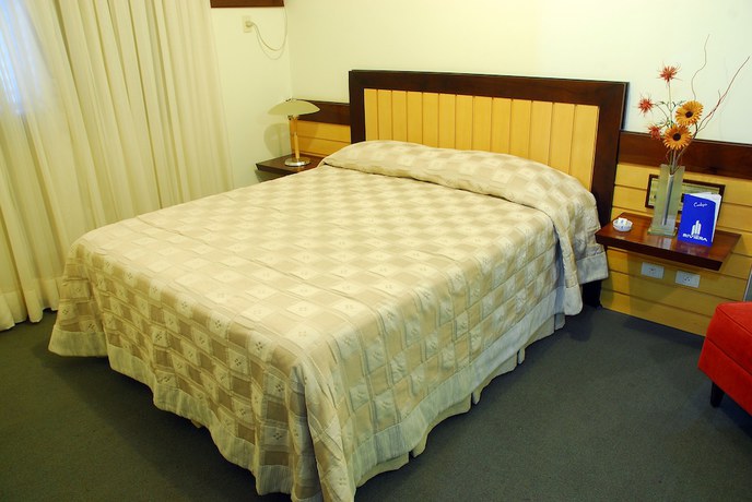 Imagen de la habitación del Hotel Riviera, Sao Jose do Rio Preto. Foto 4