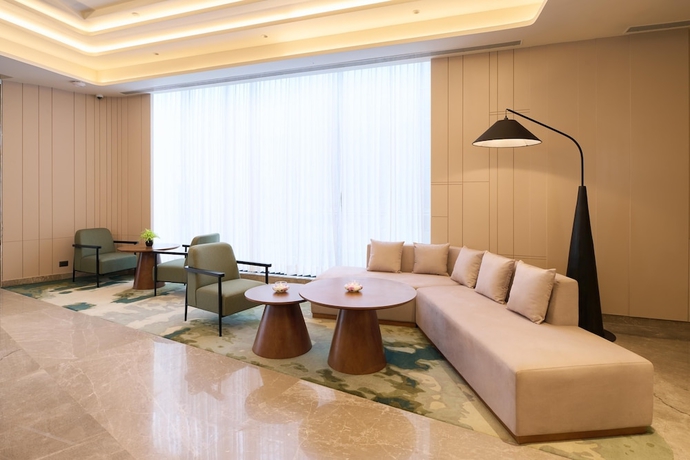 Imagen de los interiores del Hotel Riviera Sarovar Portico Pathankot. Foto 14