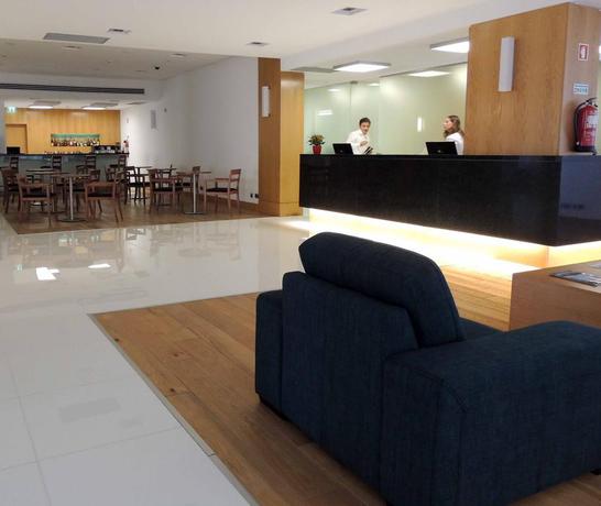 Imagen de los interiores del Hotel Riviera Setubal. Foto 16