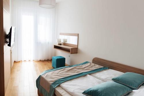 Imagen general del Hotel Riviera, Starigrad Paklenica. Foto 15