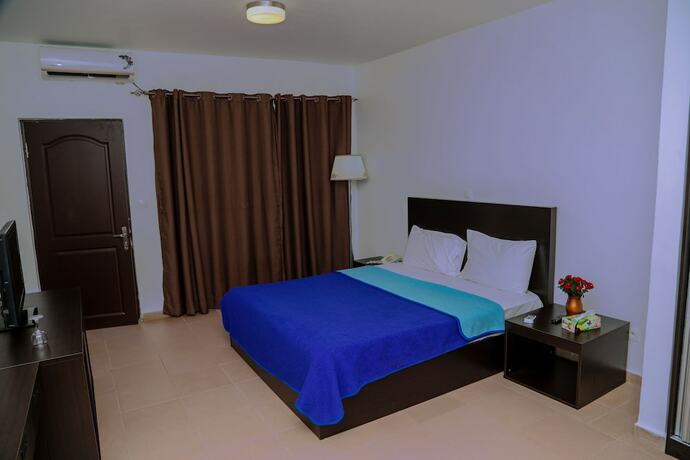 Imagen de la habitación del Hotel Riviera Taouyah. Foto 25