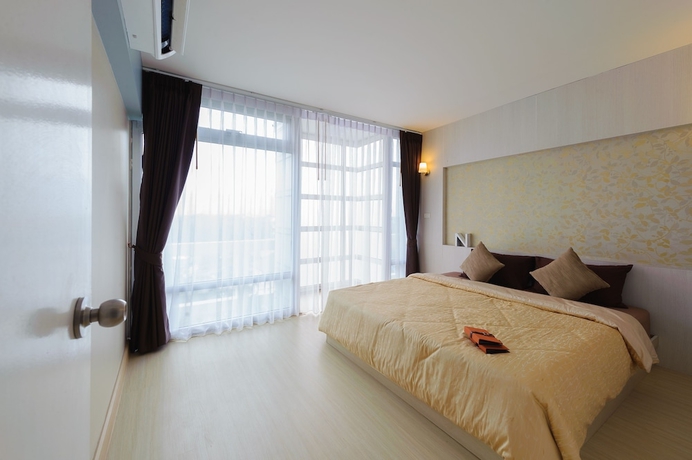 Imagen de la habitación del Hotel Riviera Up. Foto 8