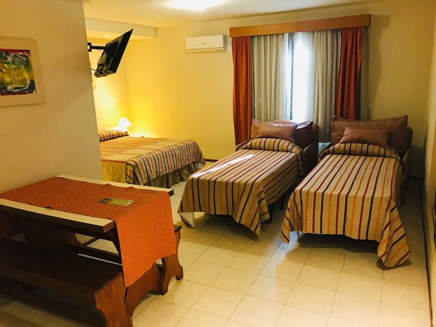 Imagen de la habitación del Hotel Riviera, VILLA CARLOS PAZ. Foto 13
