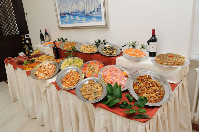 Imagen de los interiores del Hotel Riviera Varazze. Foto 15