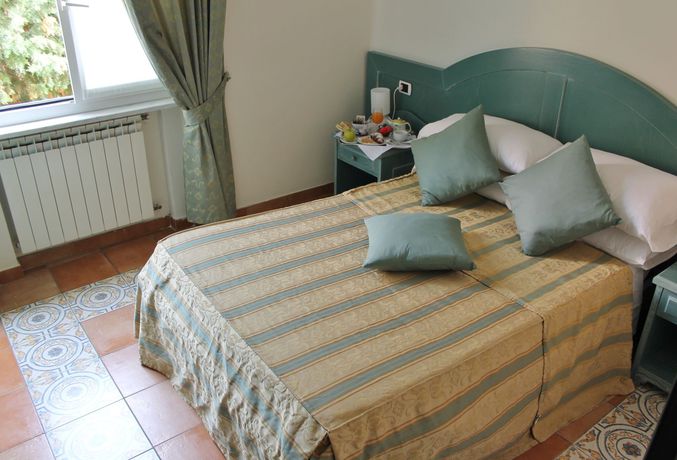 Imagen del bar/restaurante del Hotel Riviera Varazze. Foto 6