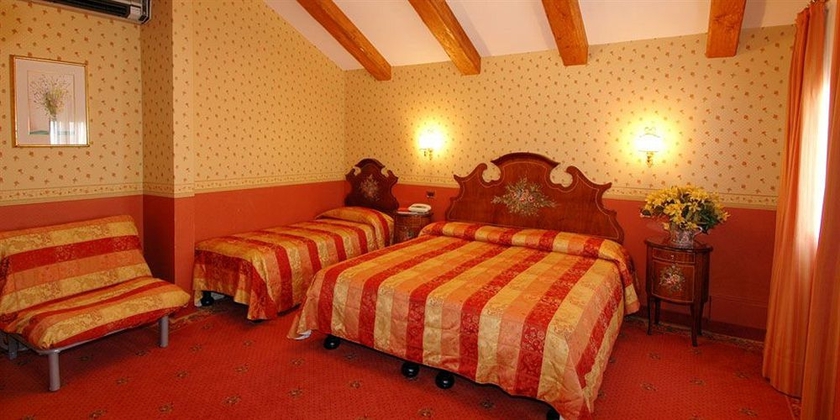 Imagen de la habitación del Hotel Riviera, Venecia. Foto 6